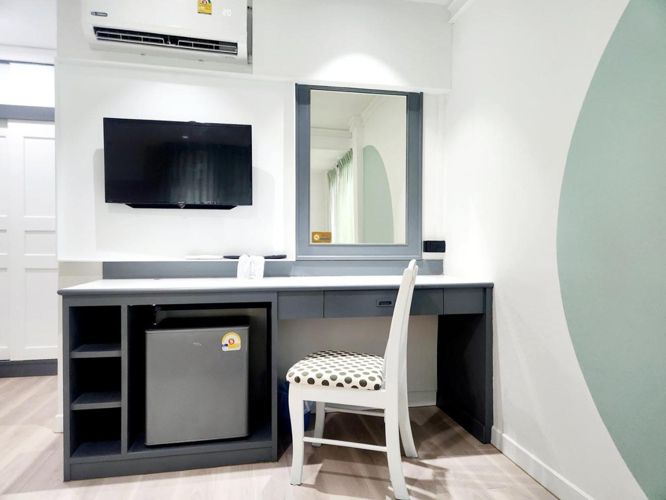 Seatel Phuket, Patong Beach Bagian luar foto
